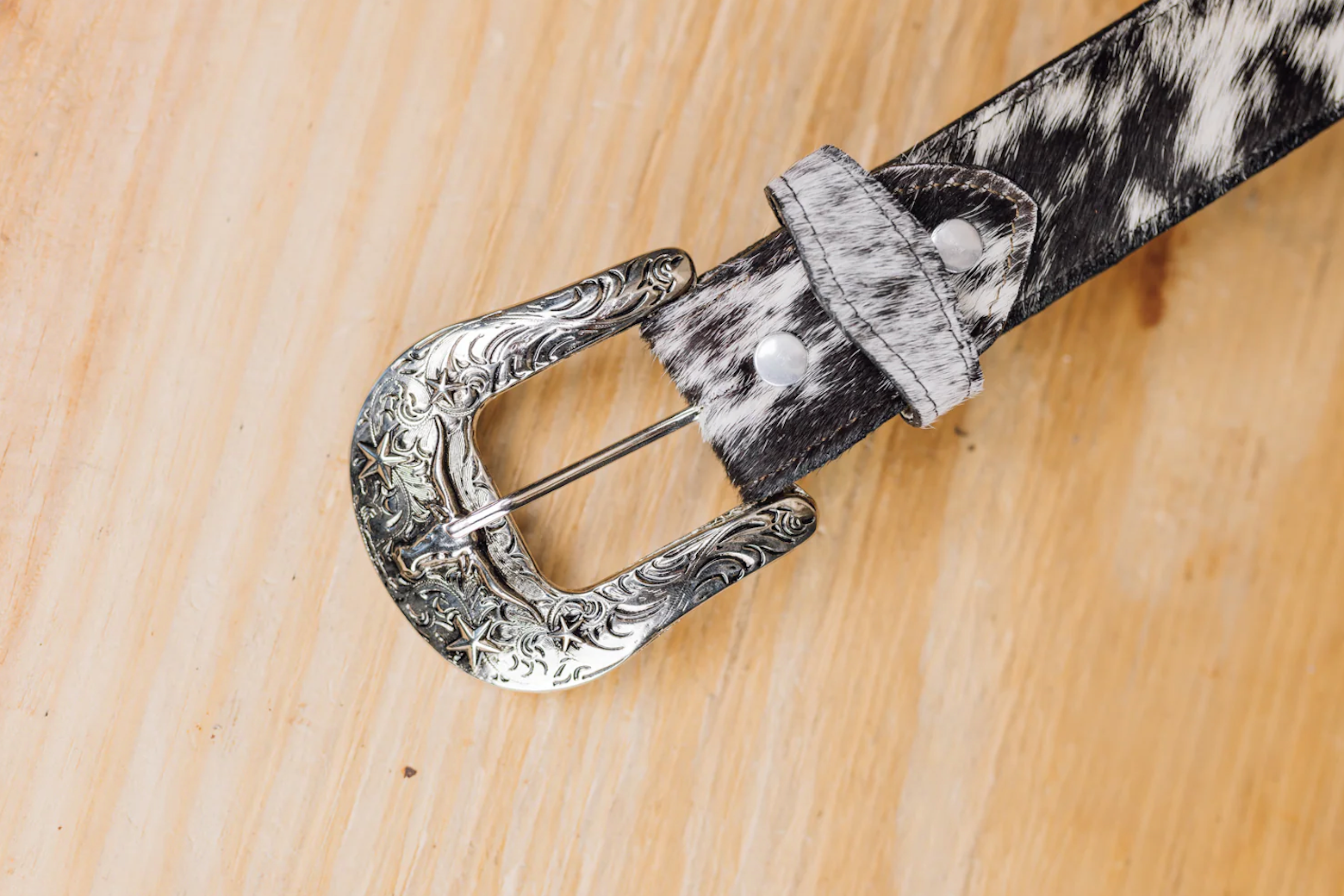 Cowhide Belts – Rock'Em