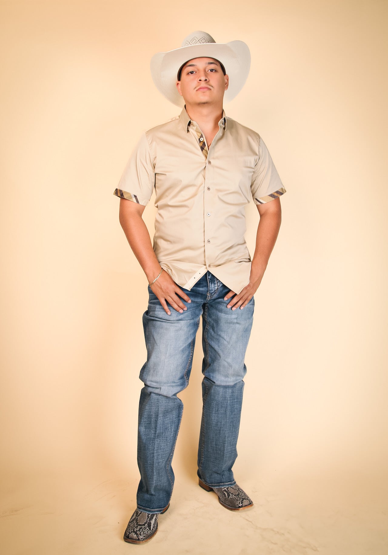 Platini Short Sleeve Travis Button Up