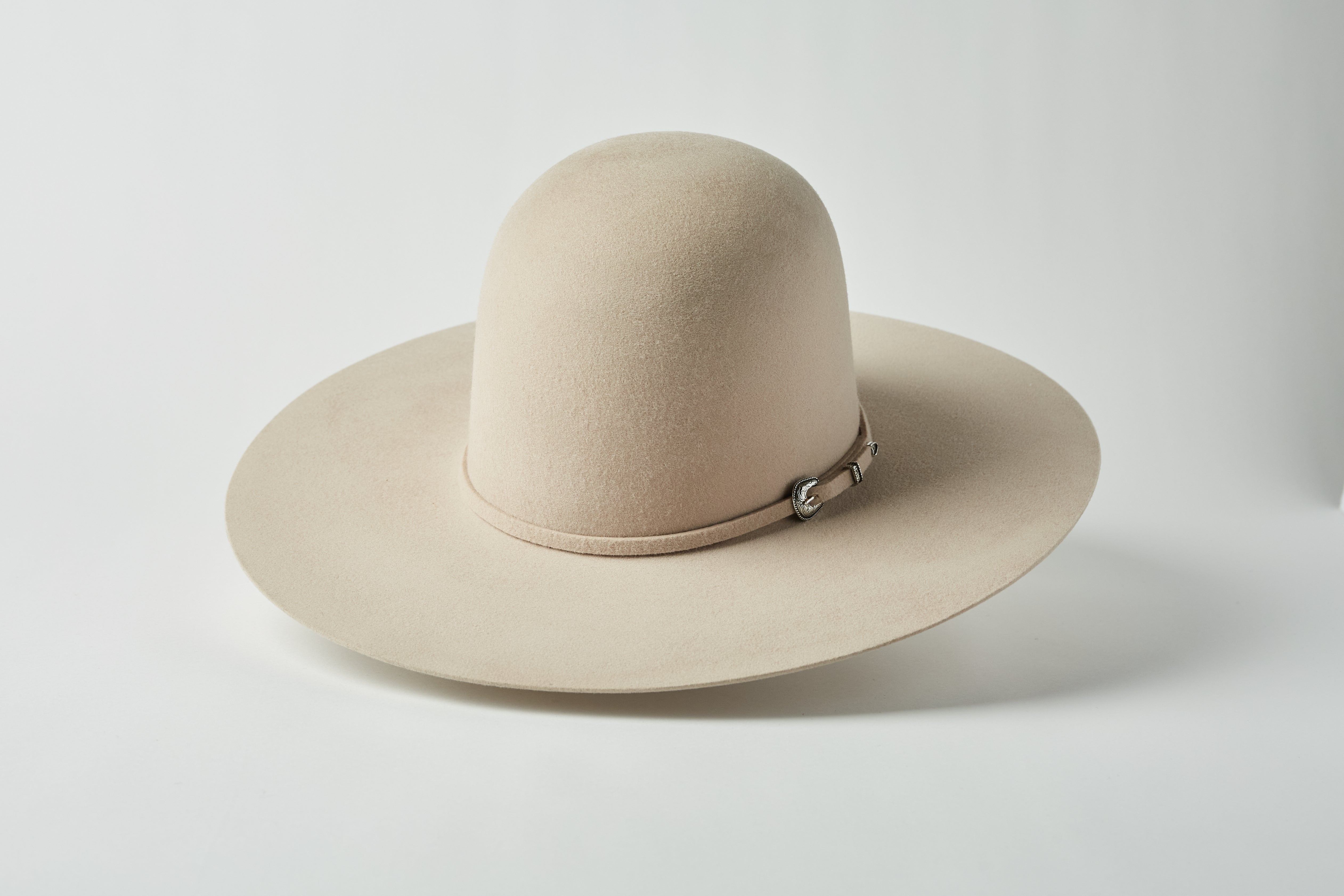 Serratelli 6X Buckskin Beaumont Open Crown Felt Cowboy Hat – Rock'em