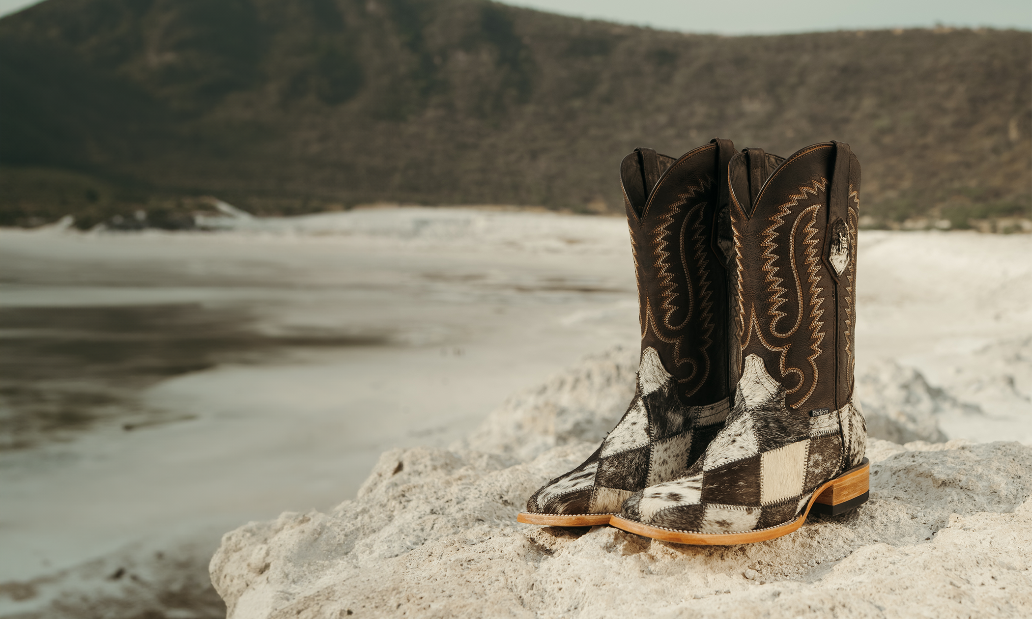 Womens checkered cowboy boots top