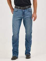 Wrangler Retro Relaxed Fit Bootcut Jean