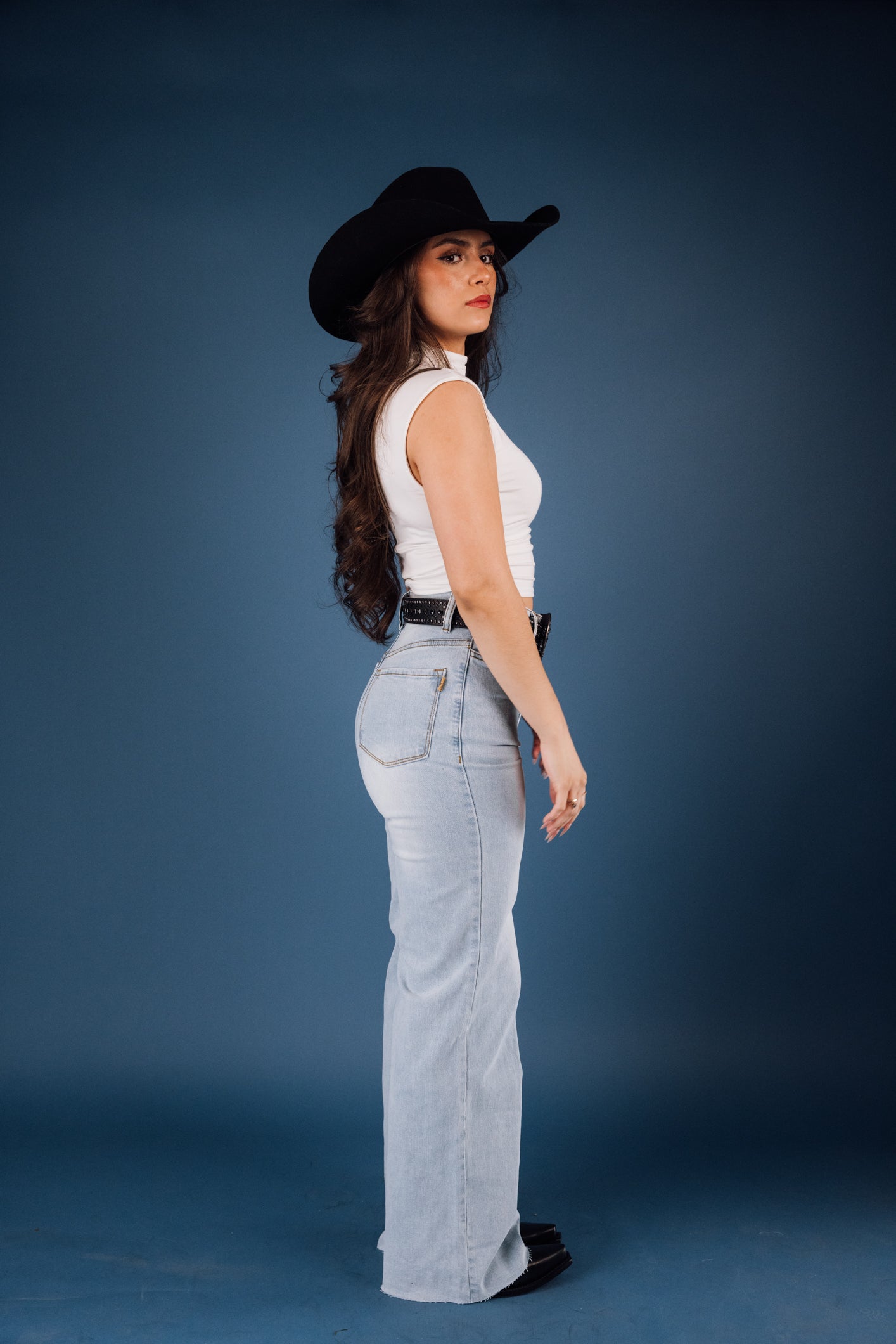 High Waisted Classic Wide Leg Jeans