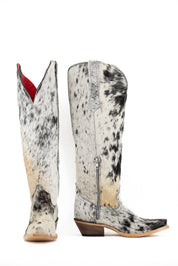 Gia Tall Cowhide WideCalf Snip Toe Cowgirl Boot Size 7.5 Box OW19