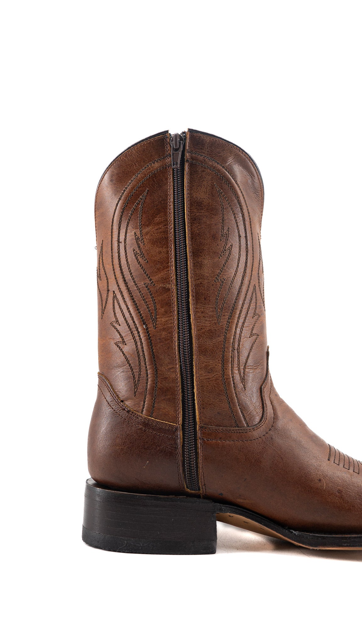 Daryl Rodeo Toe Cowboy Boot