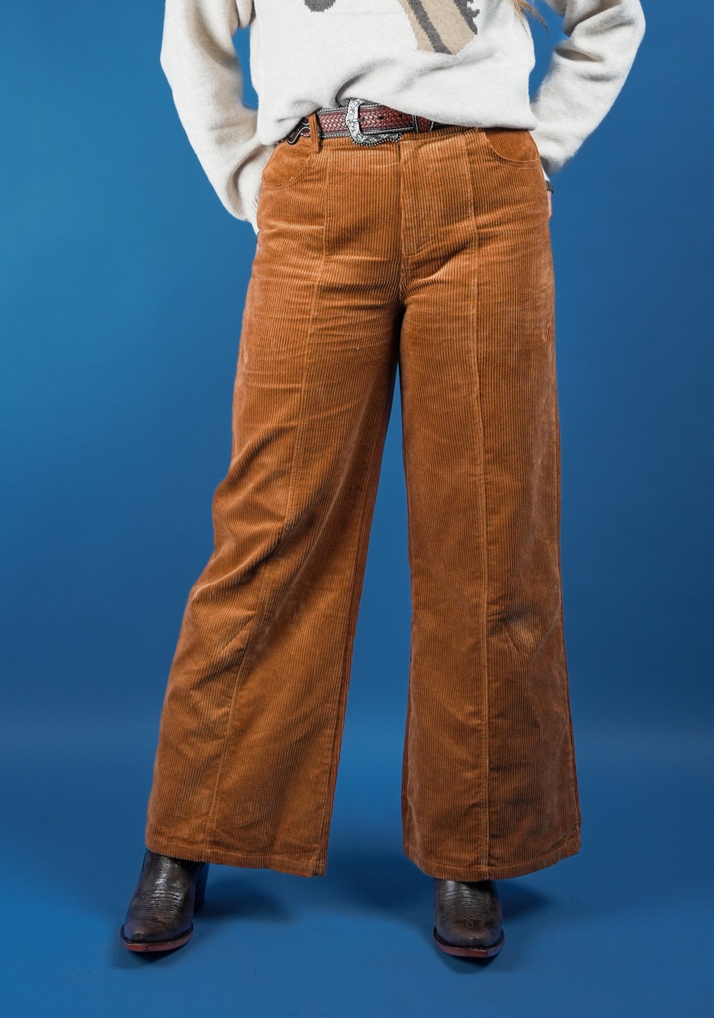 Sienna Corduroy Wide-Leg Trouser