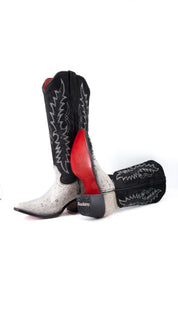 Marisol Tall Cowhide Snip Toe Cowgirl Boot Size 8 Box CW38
