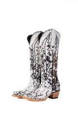 Carmina Tall Cowhide Snip Toe Cowgirl Boot Size 7 Box EU10