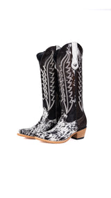 Carmina Tall Cowhide Snip Toe Cowgirl Boot Size 8 Box EU17