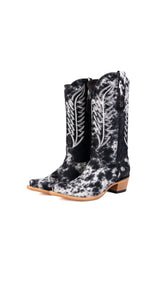 Carmina Cowhide Snip Toe Cowgirl Boot Size 10 Box EU48