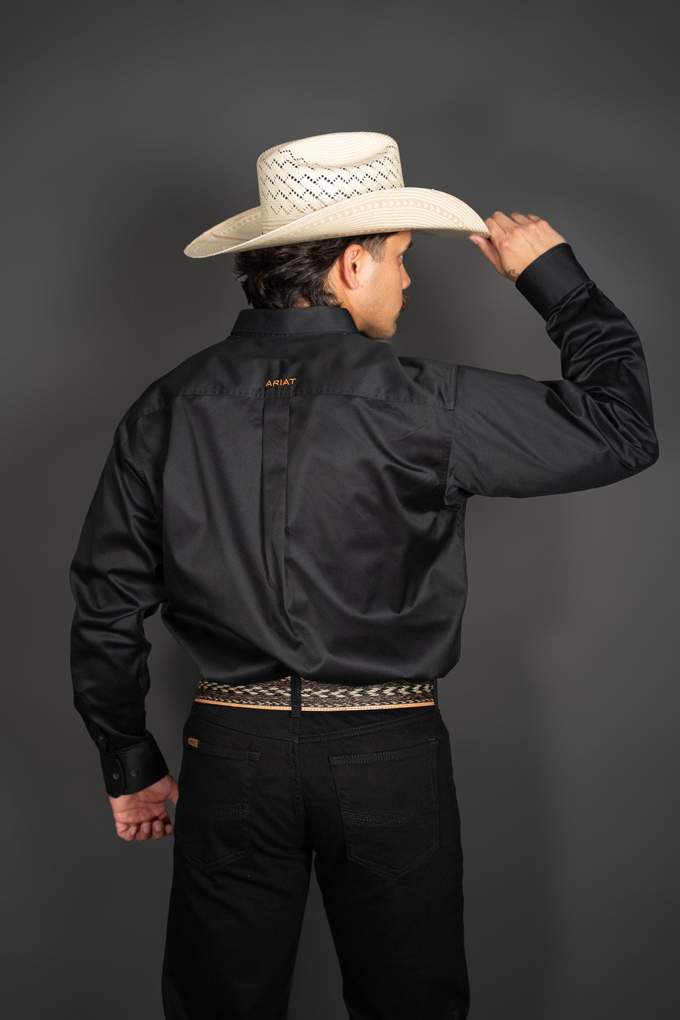Ariat Solid Twill Classic Fit Shirt