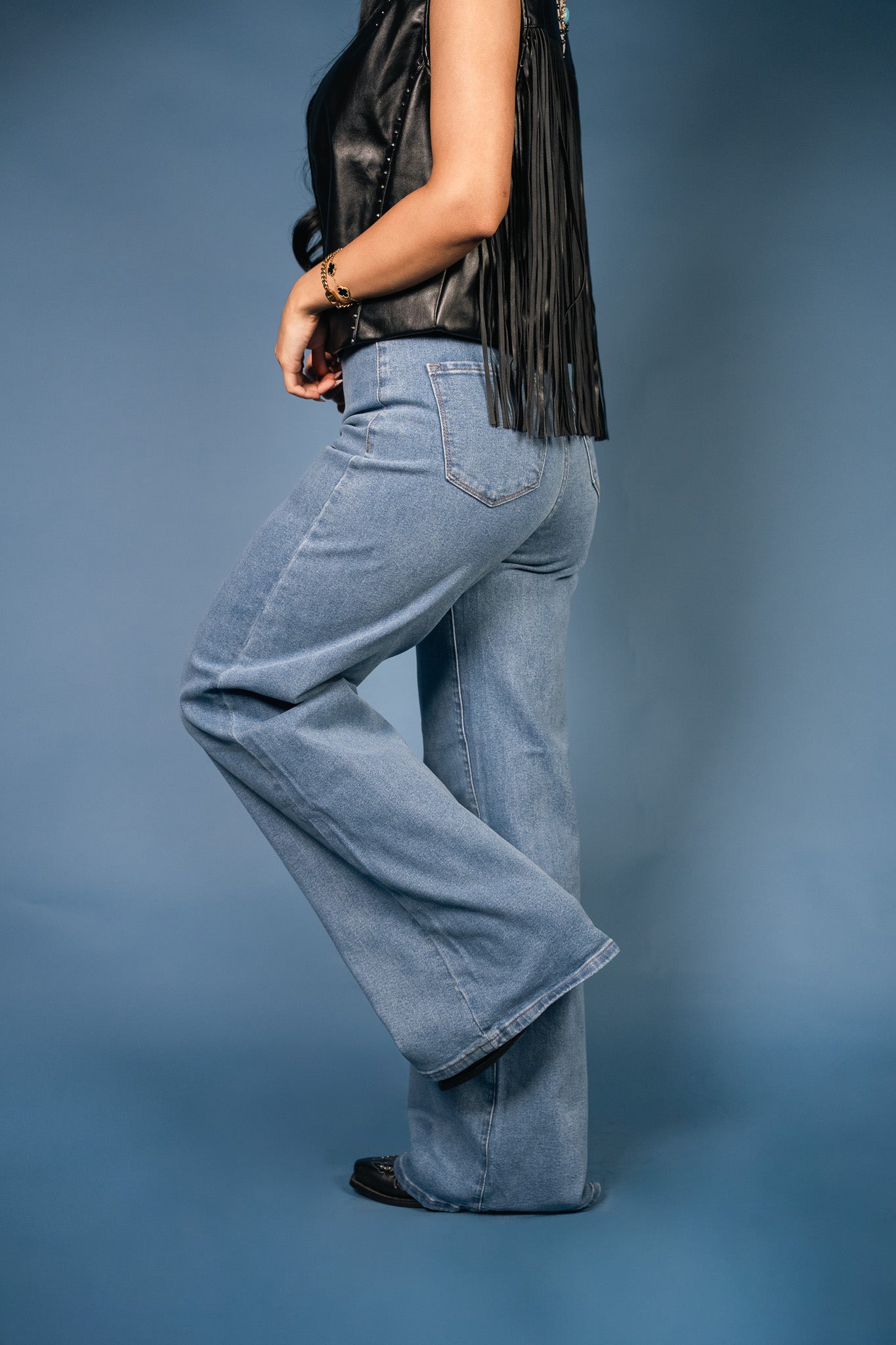High Rise Two Back Pockets Wide Jeans