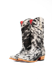 Katherine Snip Toe Cowhide Cowgirl Boot Size 8 Box NW84