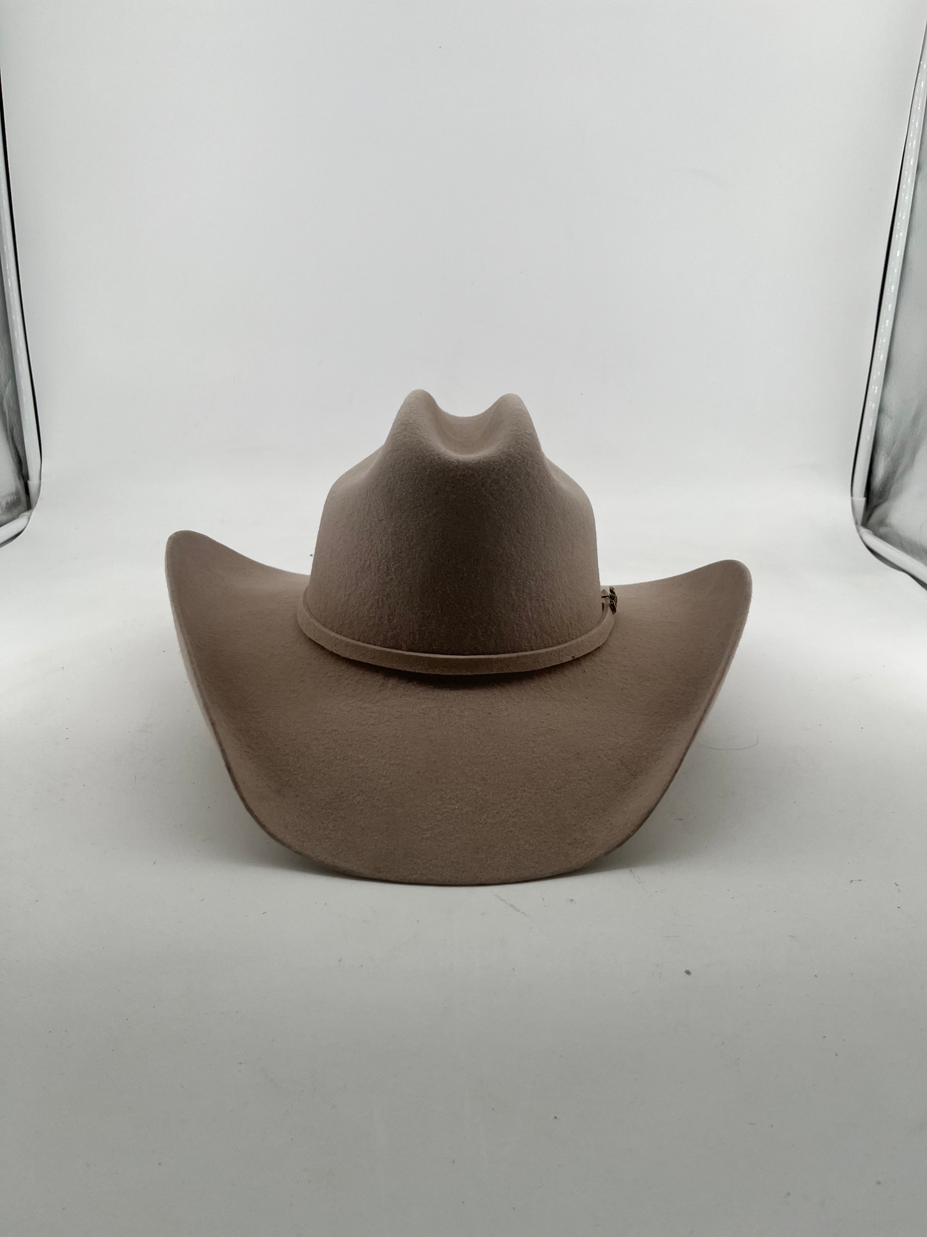 Ricardo 20x Cowboy Hat