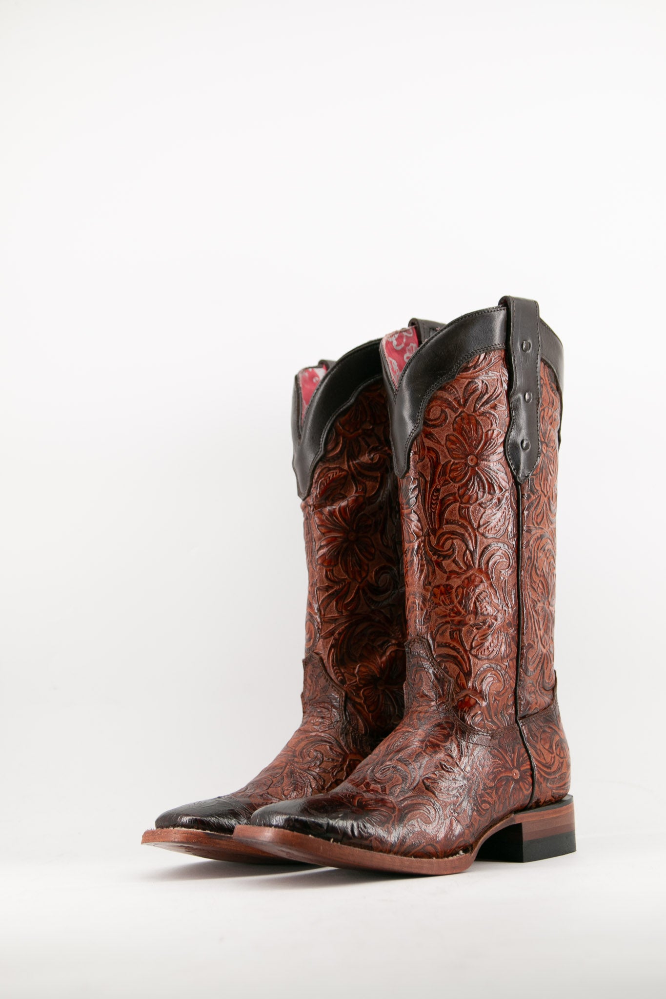 452 Mila Flor De Luz Square Toe Cowgirl Boot