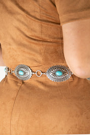 Ariat Silver & Turquoise Stone Oval Concho Chain Cowgirl Belt