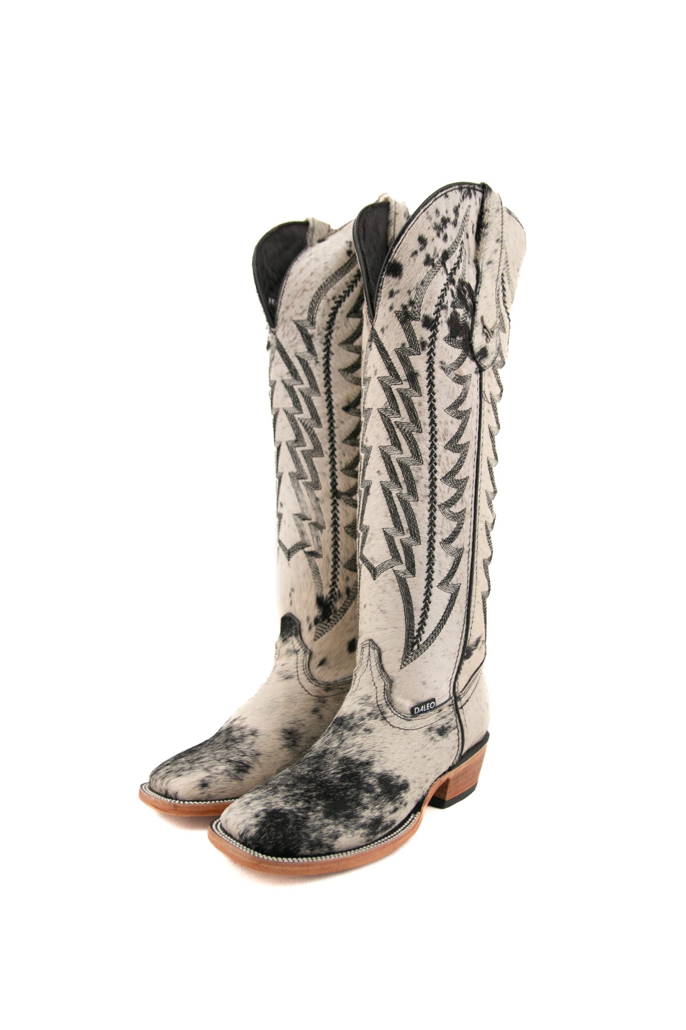 Women's Tall Cowhide Square Toe Cowgirl Boot Size 5 Box A7