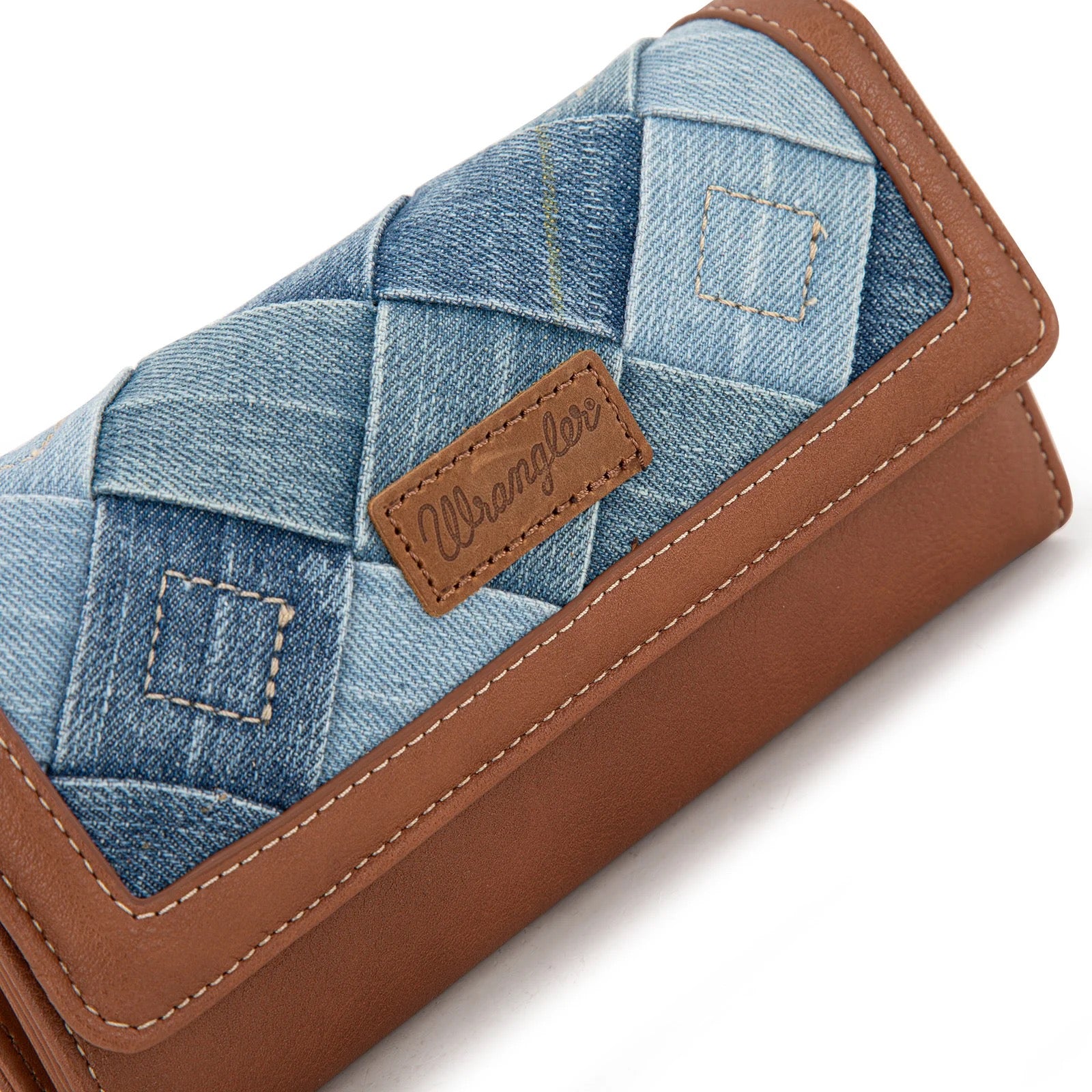 Wrangler Denim Woven Tri-Fold Wristlet/Wallet – Rock'em