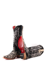 Alexa Cowhide Red Bottom Snip Toe Cowgirl Boot Size 8.5 Box AW18