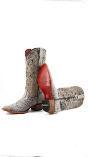 Katherine Snip Toe Cowhide Cowgirl Boot Size 10 Box XW22