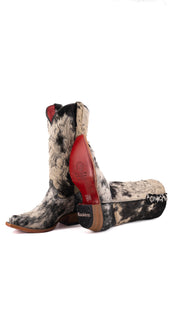 Katherine Snip Toe Cowhide Cowgirl Boot Size 8 Box XW18