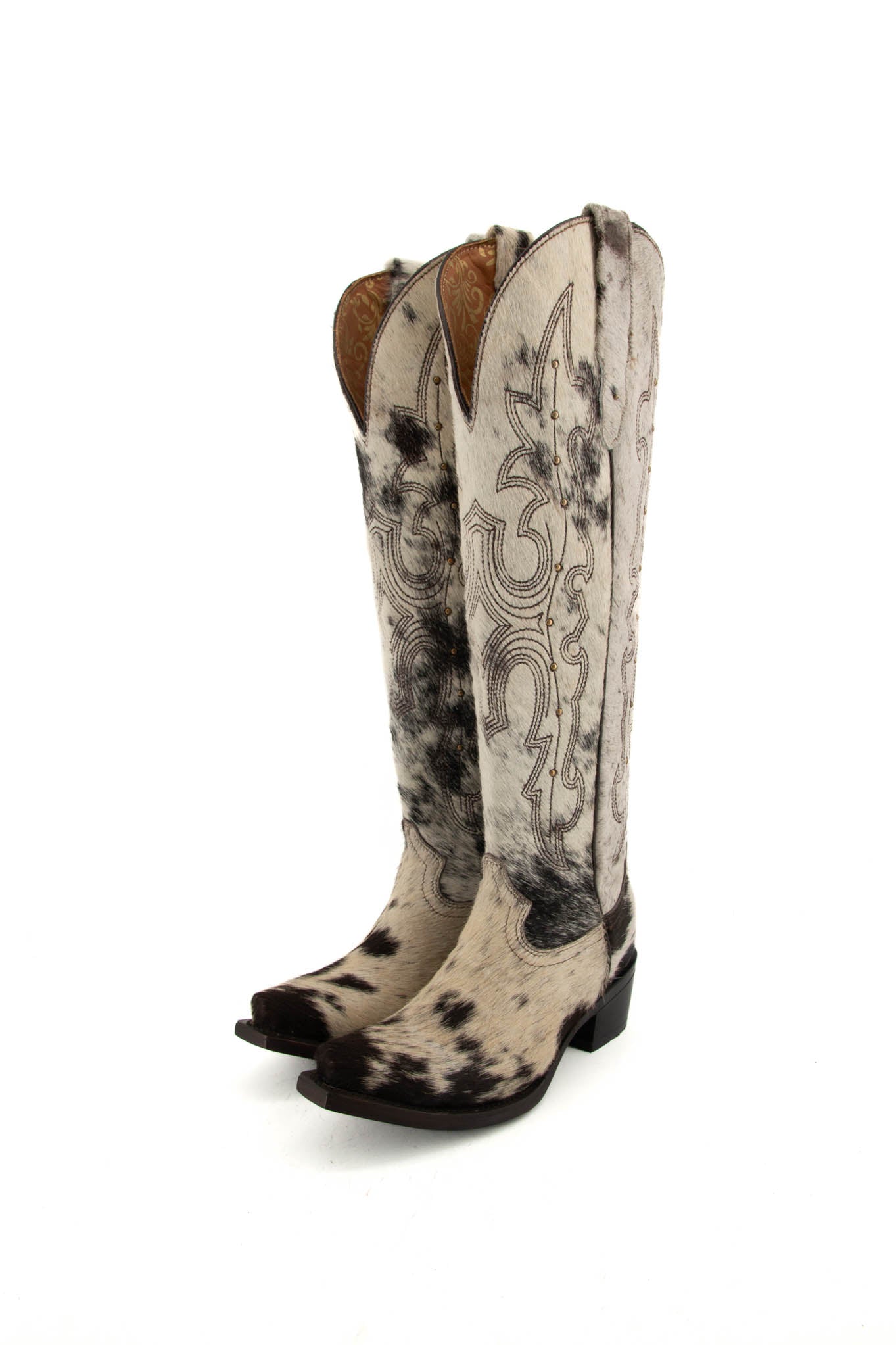 Women's Tall Cowhide Studded Cowgirl Boot Size 6 Box B1