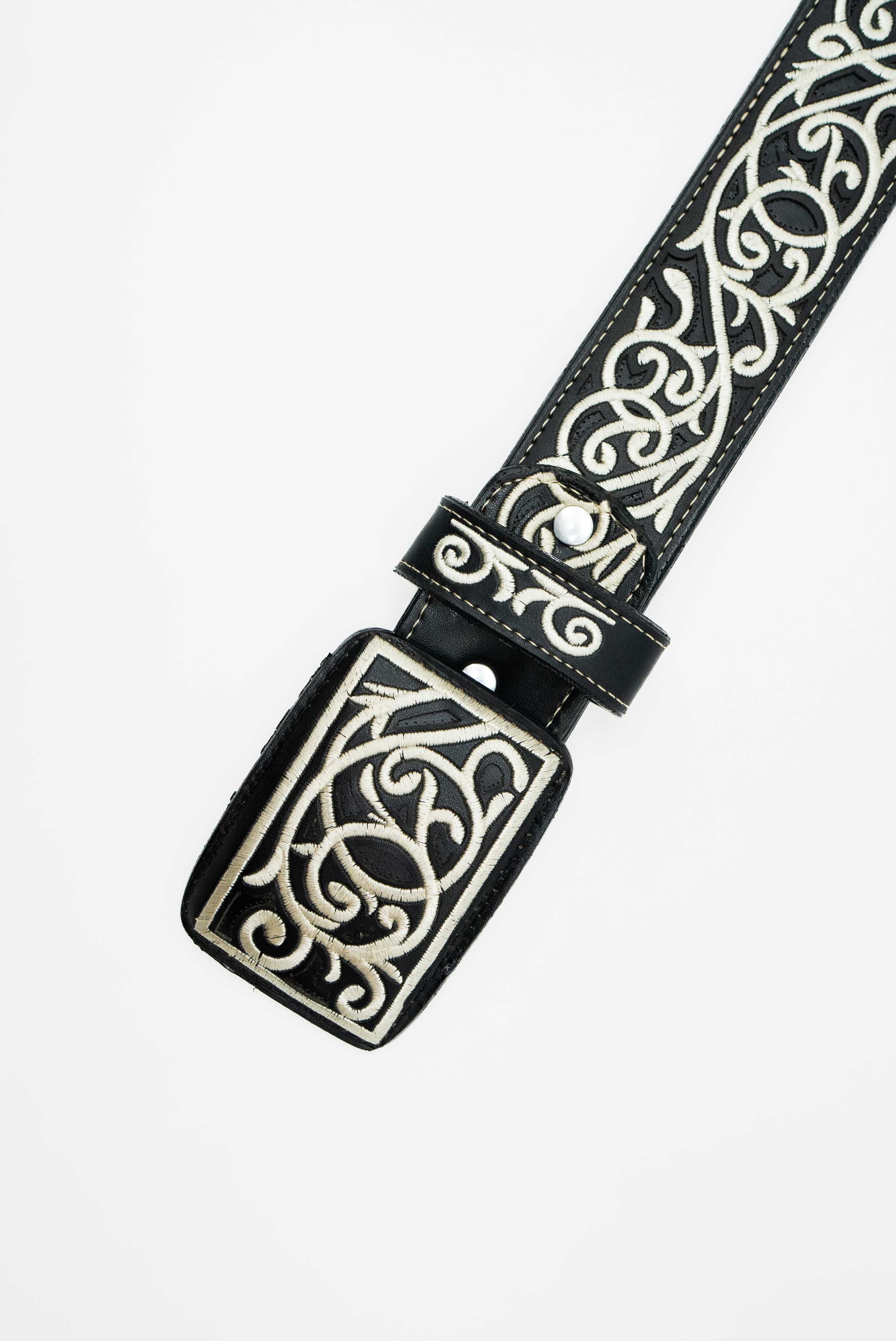 Bordado Rameado Cowboy Belt