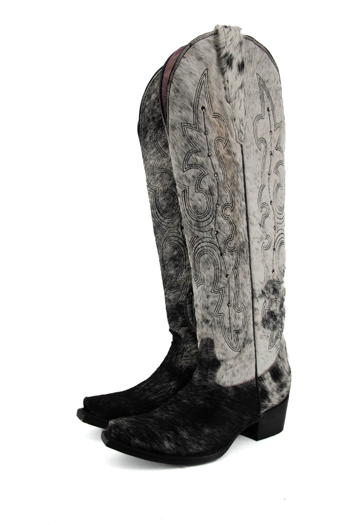 Pelo de Vaca Estoperol Tall Cowhide Boot Size 6 Box 6A