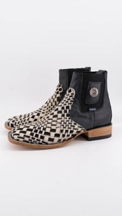 Men's Tejido Cowhide Botin Size 8 Box JJ4 **As Seen On Image** Square Toe