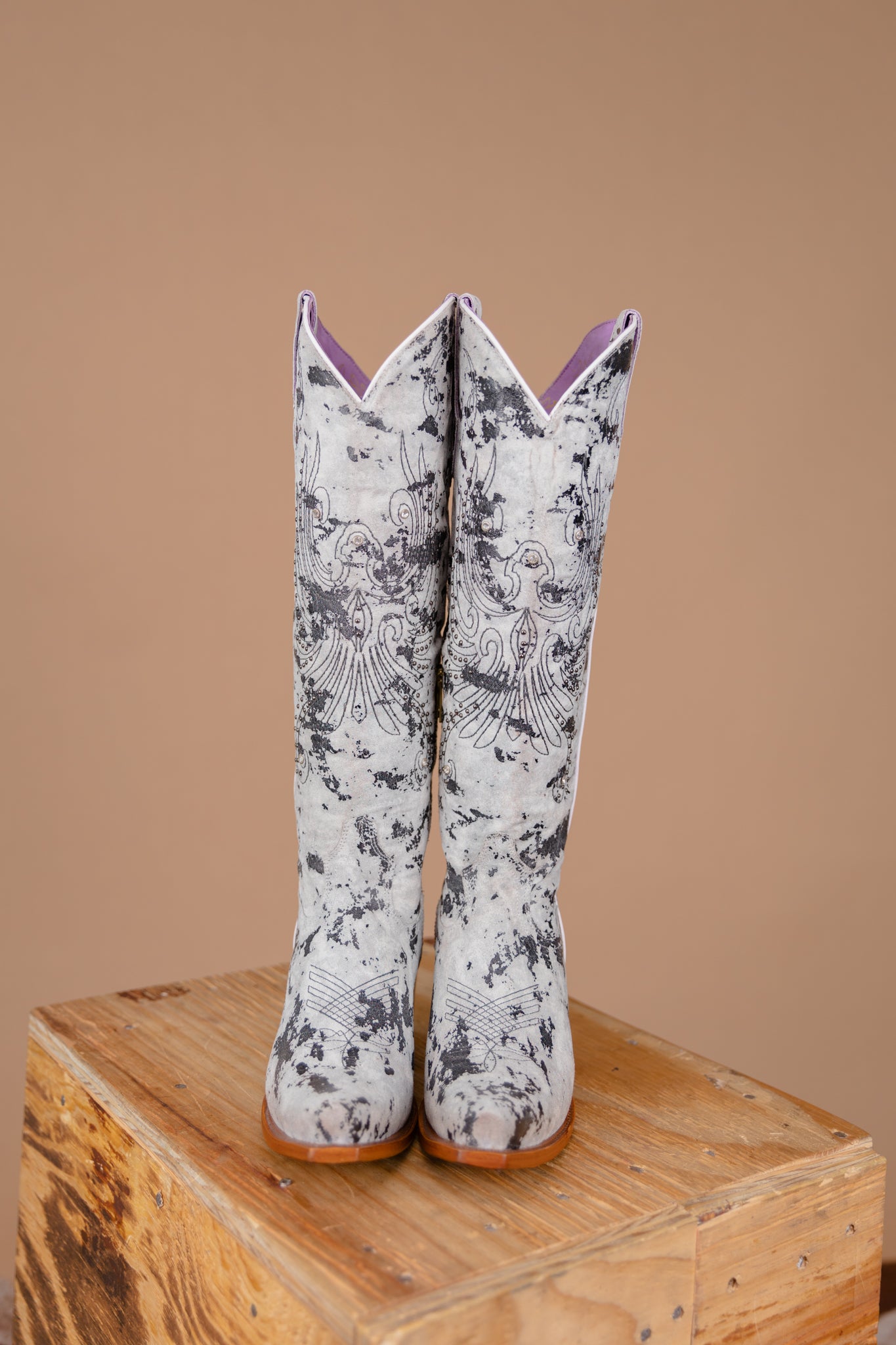 White womens hotsell boots sale