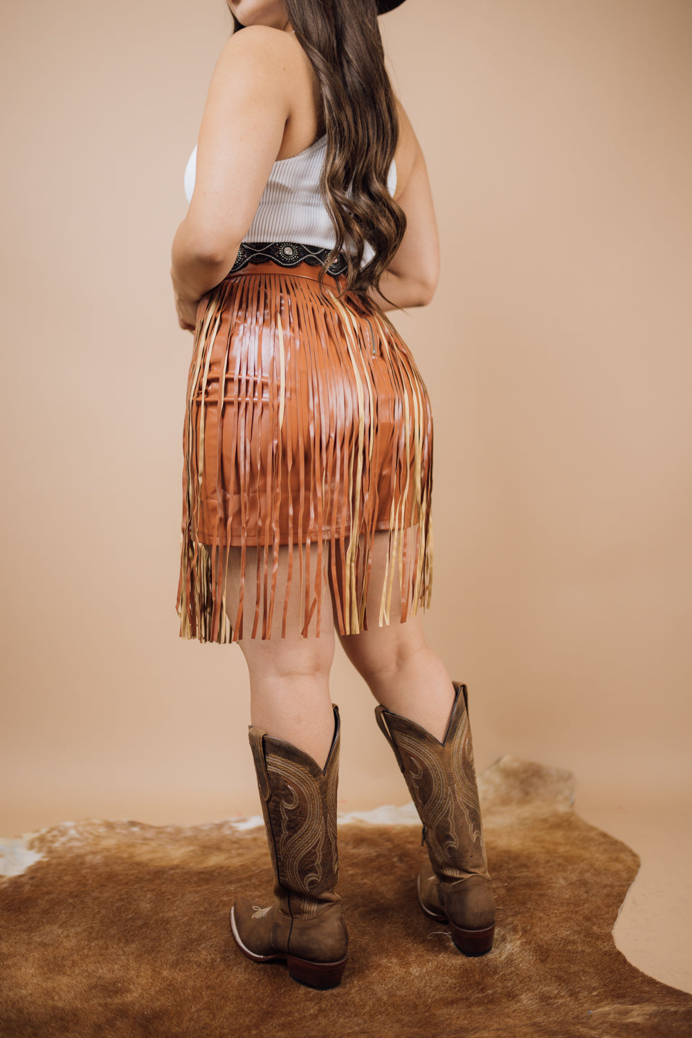 Leather fringe 2024 skirt knee length